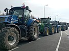 Kolona traktor na hranicch se Slovenskem (22. nora 2024)