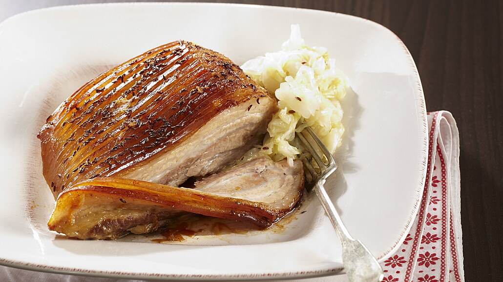 Vepová peen se zelím 