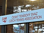 Policie zasahuje v sídle Českého tenisového svazu. (27. února 2024)