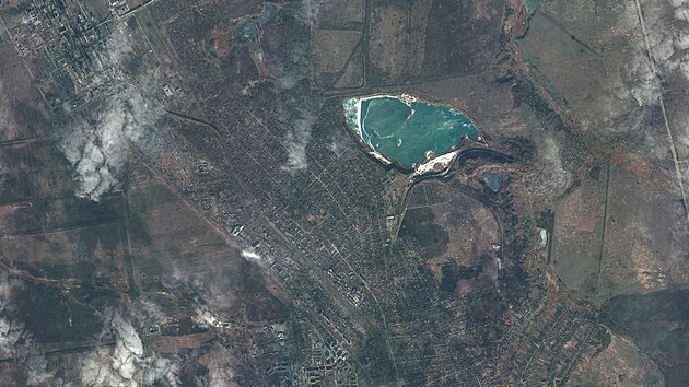 Satelitn snmek ukrajinsk Avdijivky ze 17. nora 2024 