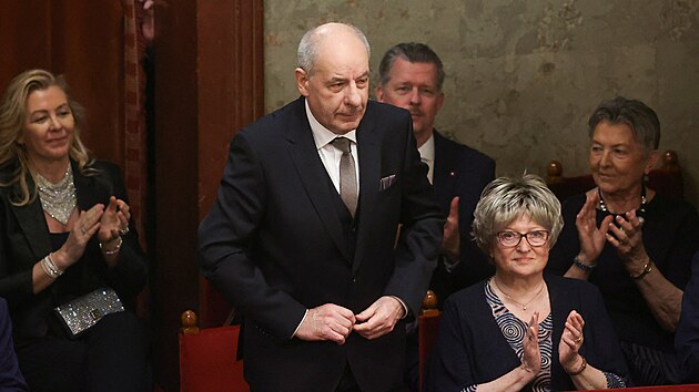 Ma�arsk� parlament zvolil dosavadn�ho p�edsedu �stavn�ho soudu Tam�se Sulyoka prezidentem zem�. (26. �nora 2024)