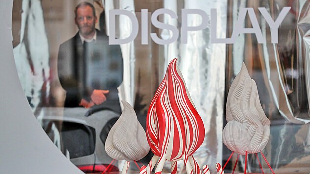 Secesn� pal�c Sparkasse na Divadeln�m n�m�st� v l�ze�sk�m centru m� velk� ambice st�t se nov�m kulturn�m centrem Karlov�ch Var�.