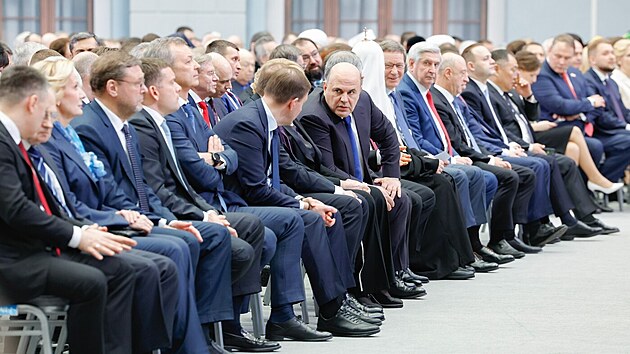 Publikum ped projevem ruskho prezidenta Vladimira Putina (29. nora 2024)
