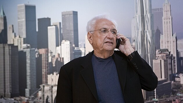 V 96 letech zemřel americký architekt Gehry, jeden z autorů Tančícího domu