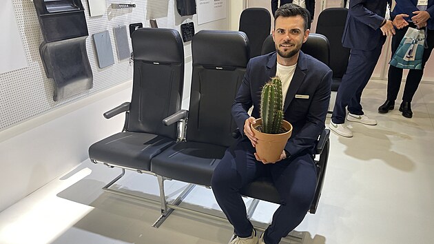 Sedadla společnosti Recaro Aircraft Seating jsou vyrobena z kaktusové kůže a...