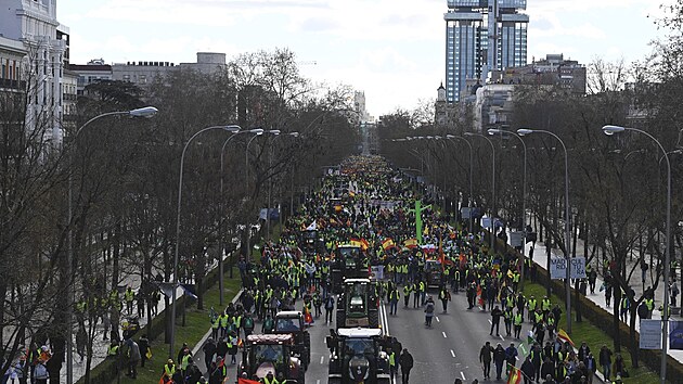 Farmi protestuj tak ve panlskm Madridu. (26. nora 2024)
