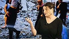 Hosty poadu Rozstel jsou spisovatelka Radka Denemarková a reisér Václav...