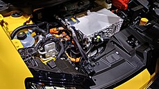 Elektrický Renault 5 na autosalonu v �enev� 2024