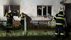 Po no�ním po�áru domu ve Veselí nad Moravou na Hodonínsku na�li hasi�i mrtvého...