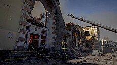 Následky vybombardování ukrajinské Kostjantynivky (25. února 2024)