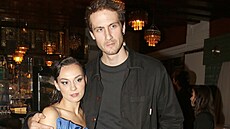 Here�ka Beáta Ka�oková a kameraman Tomá� Kotas na premié�e filmu Hranice lásky...