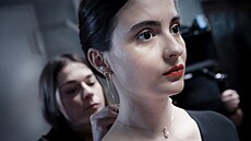 Eva Podzimková v seriálu Sedm schod� k moci