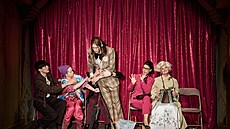 Záb�r z p�edstavení Uvnit� banánu