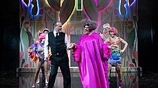 Tomá Petík a Filip Rajmont v pedstavení Klec blázn