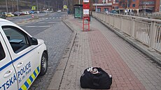 Mu� cestou do nemocnice zapomn�l na zastávce MHD ta�ku s cennostmi a osobními...