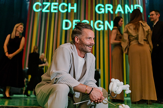 Sklárna Moser ovládla Czech Grand Design, má tři ocenění včetně Designéra roku