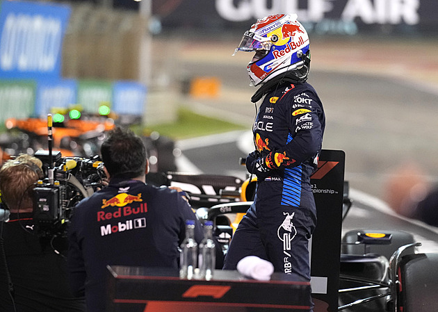 Kvalifikaci na Velkou cenu Bahrajnu F1 ovládl Verstappen před Leclercem