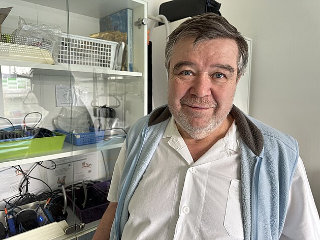 Léka Vladimír Hanák je vedoucí plicního oddlení a spánkové laboratoe v...