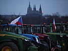 Zemdlci opt protestují v Praze, s traktory a dalí technikou chtjí obklopit...