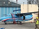 Výcvikový letoun L-410  Turbolet, který dlouhé roky slouil na vojenském...