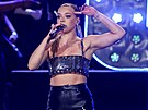 Zpvaka Becky Hillová (Brit Awards, Londýn, 2. bezna 2024)