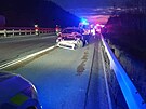 T�i auta se ve �tvrtek p�ed 18. hodinou srazila na 65. kilometru d�lnice D5 u...