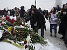 Rusové se v Moskv louí se zesnulým opoziním pedákem Alexejem Navalným. (1....