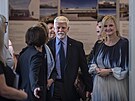 Prezident Petr Pavel se svoji �enou nav�t�vil ��ad St�edo�esk�ho kraje, kde se...