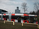 Slavnostn� zah�jen� provozu trolejbus� na trase N�dra�� Veleslav�n - Leti�t�...