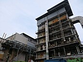 Na prohlídku spalovny v Rybitví p�ijela delegace ze Senátu. (27. února 2024)