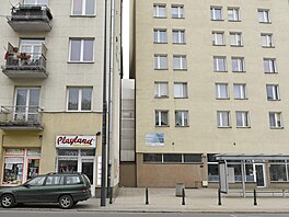 Skromnost se cení. Ve Var�av� to ale mo�ná trochu p�ehnali. Jejich neju��í d�m...