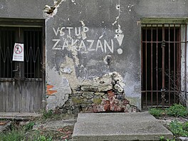 T�ípodla�ní budova se vyu�ívala a� do 20. století, poté ji komunistický re�im...