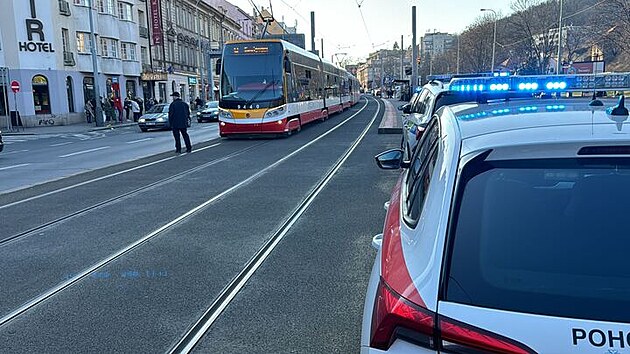 V Praze 5 srazila tramvaj chodkyni, ena na mst zemela. (4. bezna 2024)