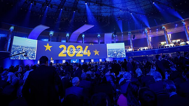 Kongres Evropsk lidov strany v Bukureti (6. bezna 2024)