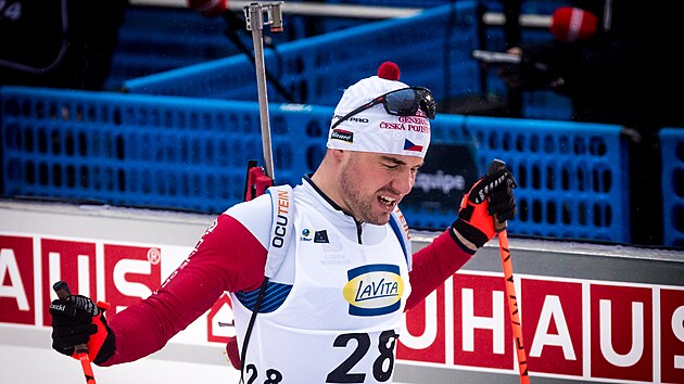 Michal Krm v cli zvodu s hromadnm startem v Oslu