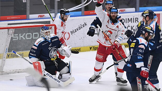 ÇEVRİMİÇİ: Olomouc – Liberec 3:4. Ev sahibi takım azalıyor, Škůrek galip geldi