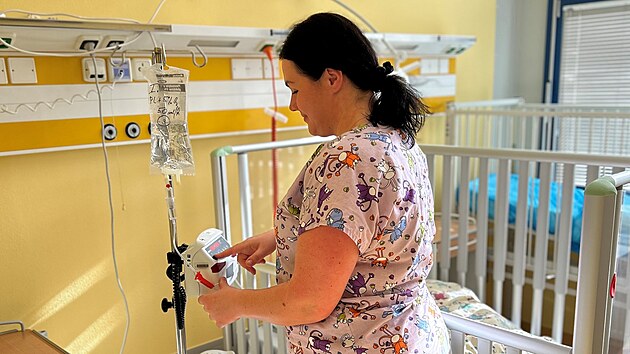 Nmeck oetovatelka Justyna Vrsov zskv praxi na pediatrii Domalick nemocnice.