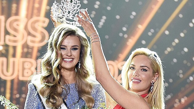 Miss Czech Republic 2022 Krystyna Pyszkov� a sv�tov� Miss World 2006 Ta��na...