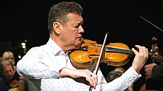 Houslový virtuos Ivan enatý