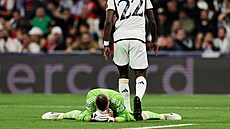 Branká� Realu Madrid Andrij Lunin b�hem utkání s Lipskem.