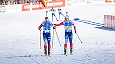 Jakub �tvrtecký p�edává �tafetu Vít�zslavu Hornigovi.