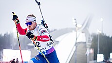 eský biatlonista Vítzslav Hornig na trati individuálního závodu v Oslu.