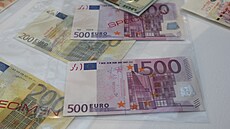 Loni se v �eské republice poda�ilo zadr�et celkem 3 539 pad�laných nebo...