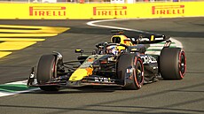 Max Verstappen z Red Bullu bhem tréninku na Velkou cenu Saúdské Arábie