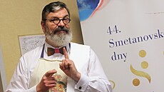 Plze�ský rodák Milan Svoboda se v�nuje historii stolování. Na Smetanovských...