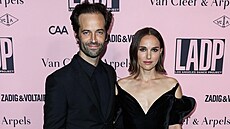 Benjamin Millepied a Natalie Portmanová (Los Angeles, 16. íjna 2021)