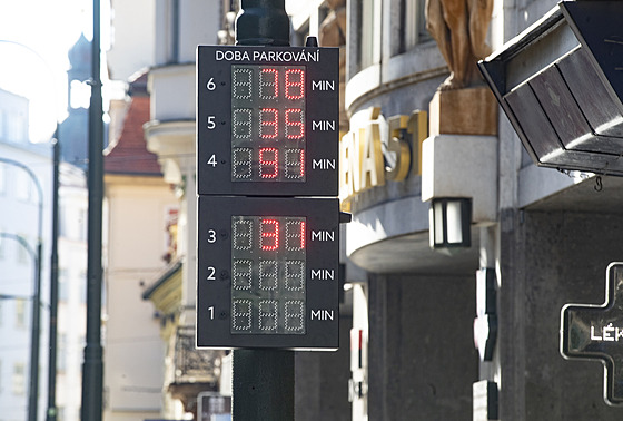 Digitální tabule s parkovací �asomírou (11. b�ezna 2024)