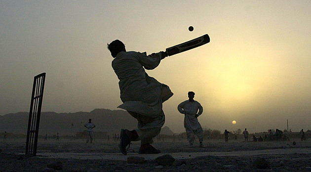 Kriketová velmoc. Tálibánský sen může zkomplikovat zákaz sportu pro ženy