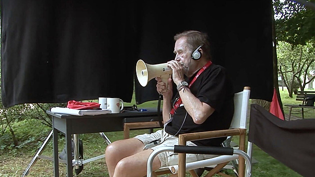 PRVNÍ DOJMY: Tady Havel, slyšíte mě? Konečně to pravé odcházení