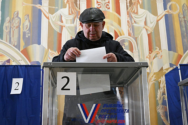 Ukrajinci zasáhli volební místnost v Záporožské oblasti, tvrdí Rusko